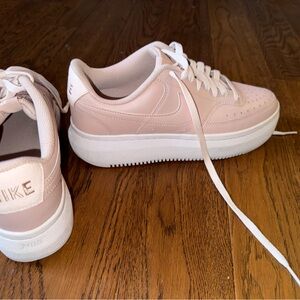 Nike Women’s Blush Pink Platform Sneakers size 9
